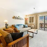 Wolfgang Downtown Suites #34