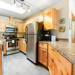 Wolfgang Downtown Suites #34
