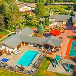 Dasha\'S Alpine Retreat At Icicle Village With Pool And Hot Tub