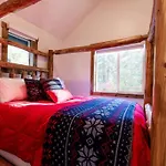 Ski Chalet A Cozy Little Cabin In The Woods Near Lake Wenatchee