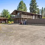 Leavenworth Retreat