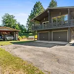 Leavenworth Retreat