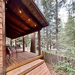 Chipmunk Lodge By Nw Comfy Cabins