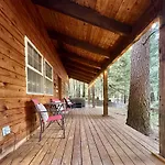 Chipmunk Lodge By Nw Comfy Cabins