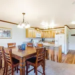 3 Bed 2 Bath Apartment In Leavenworth