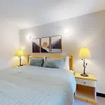 Aspen Suites 505 & 506: Downtown Duo