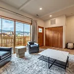 Bavarian Lodge Suites