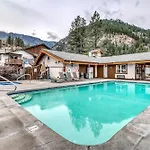 Icicle Village Resort Condo #408