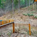 Merry Creekside Retreat