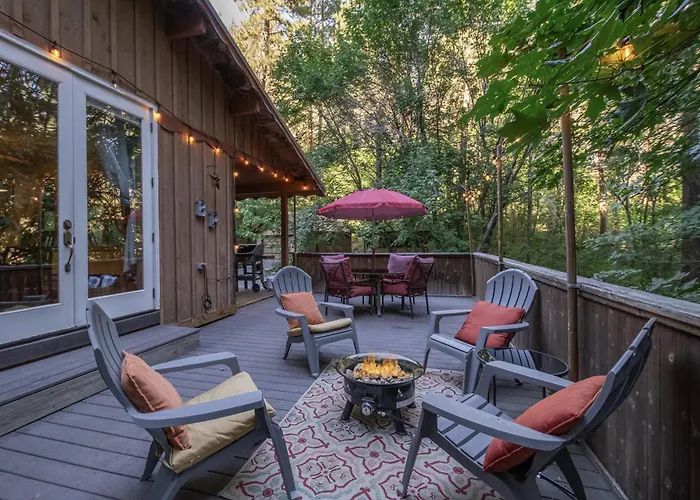Bear Paw By Nw Comfy Cabins