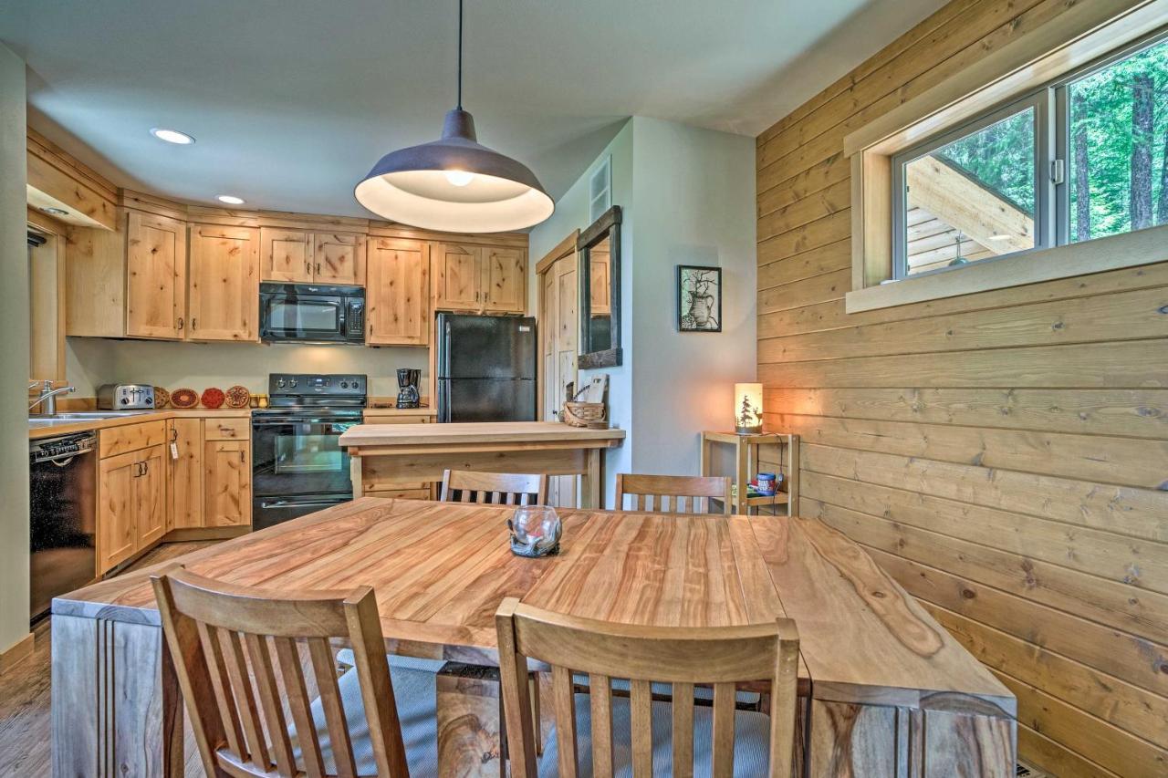 Private With Mtn Views And Fire Pit Holiday home