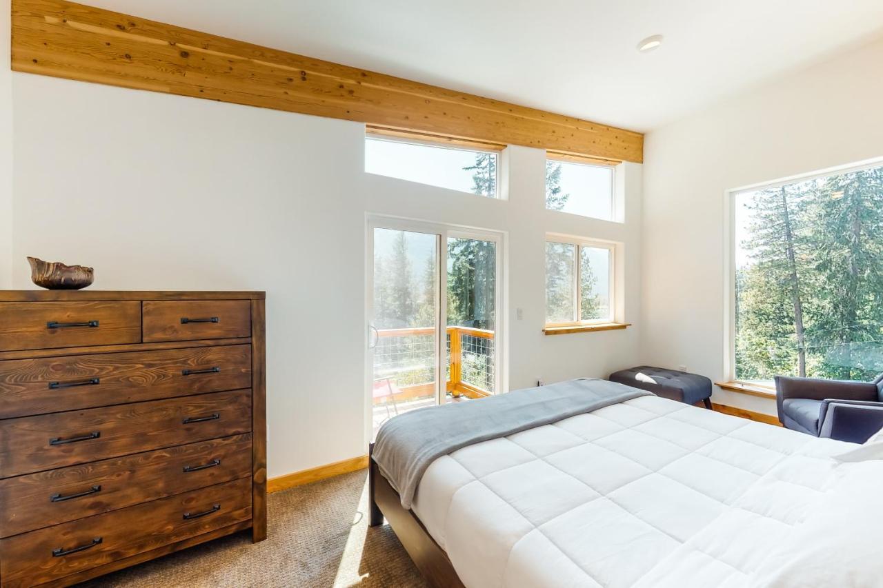 Luxurious Lake Views Holiday home Leavenworth