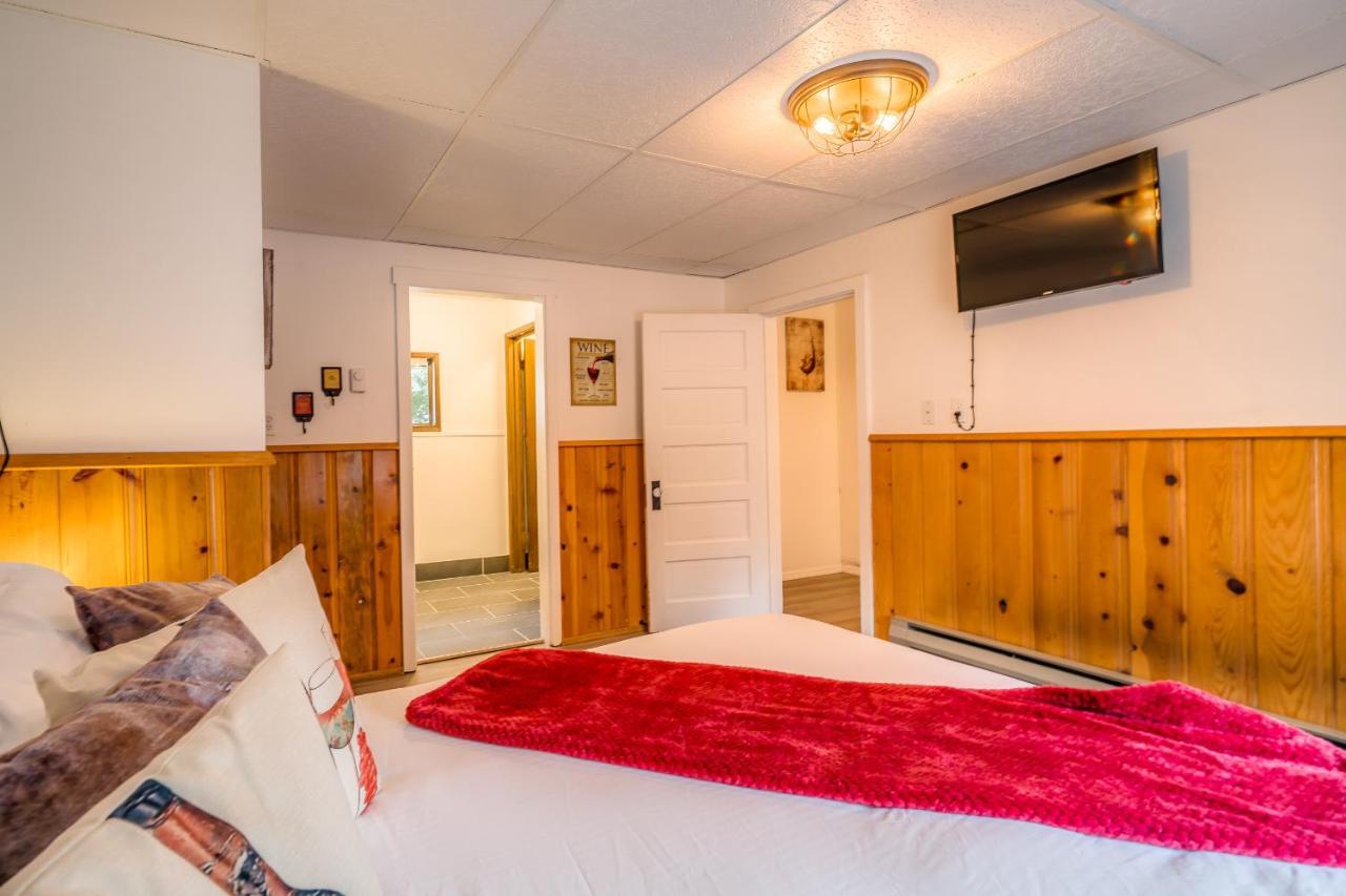 Wanderlust Hotel