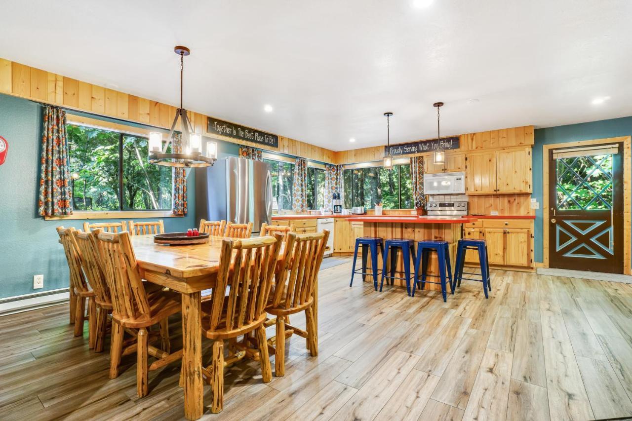 Holiday home Triple Pines *