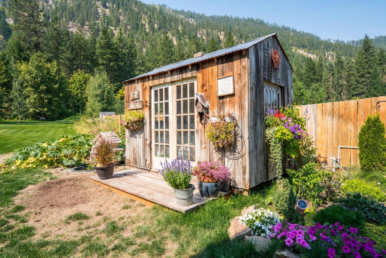 Bed & Breakfast Granite Hills 4*