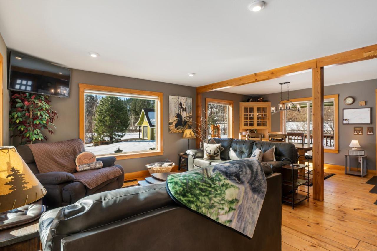 Wander Inn, 4 Bedroom 2 Bath, 5 Min To Downtown, Custom Holiday home *