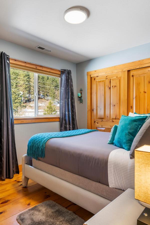 Wander Inn, 4 Bedroom 2 Bath, 5 Min To Downtown, Custom Holiday home