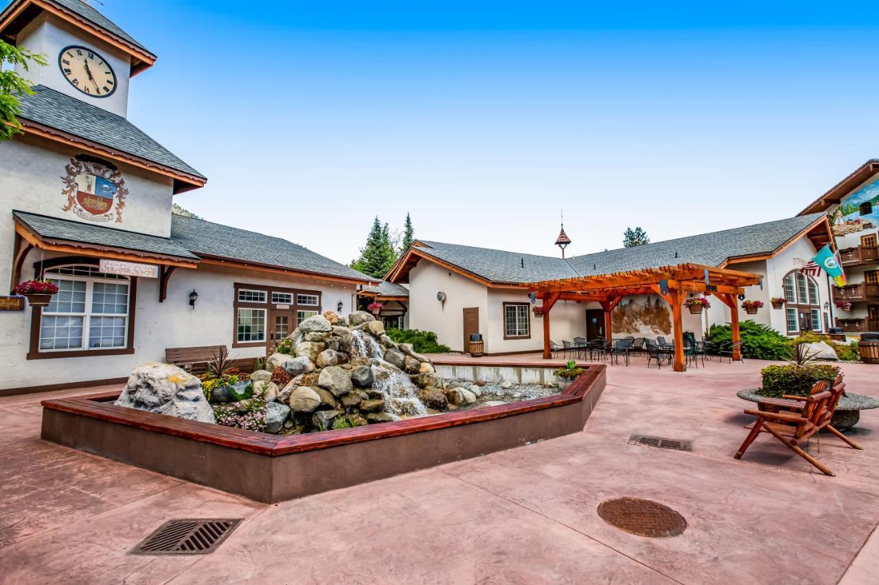 Aspen 505 & 506: Downtown Duo Apartment Leavenworth