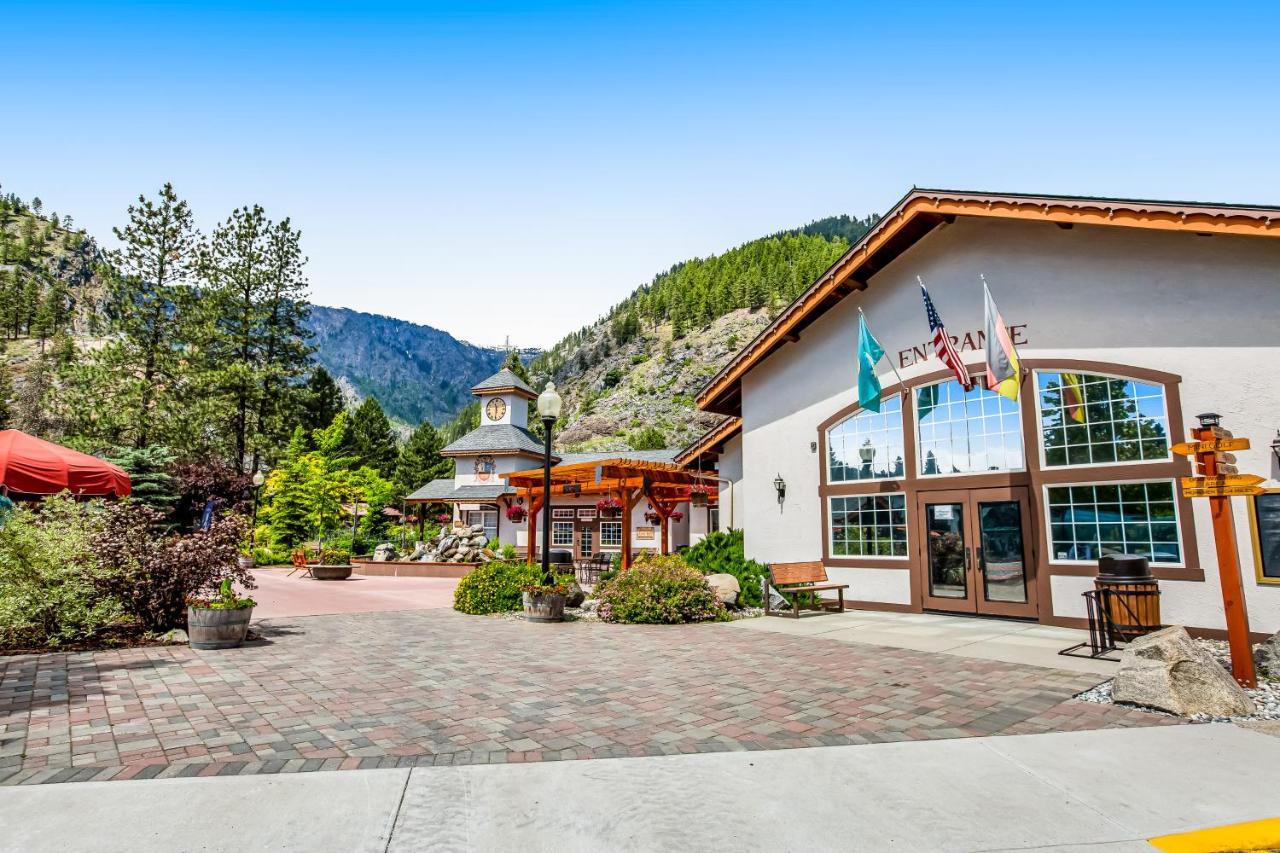 Aspen 505 & 506: Downtown Duo Apartment
