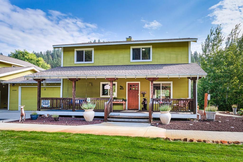 Wander Inn, 4 Bedroom 2 Bath, 5 Min To Downtown, Custom Holiday home