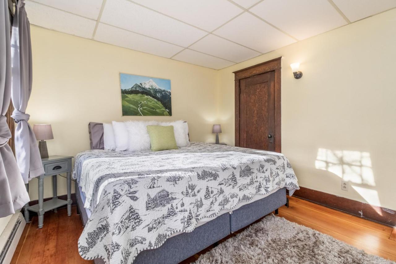 Rockwell Retreat By Nw Comfy *