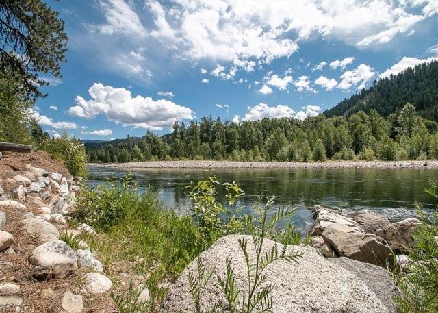 Holiday home Recharge By The River By Nw Comfy