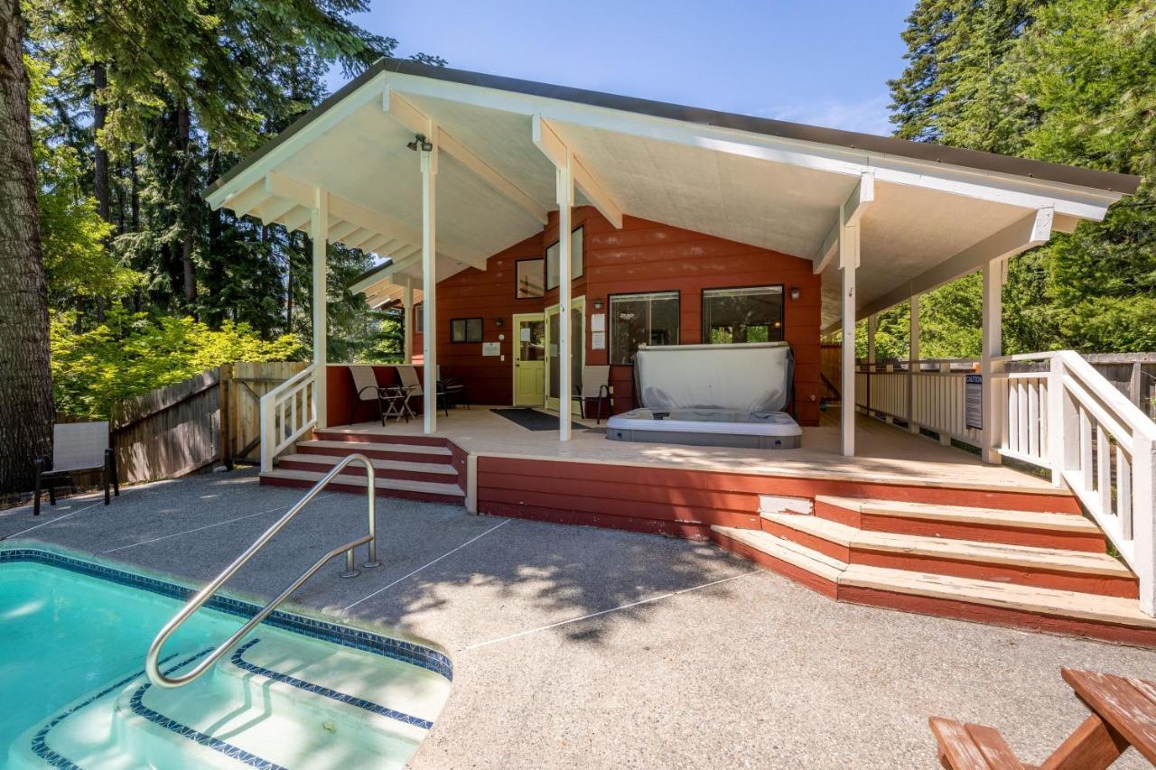 Holiday home Maple Leaf By Nw Comfy