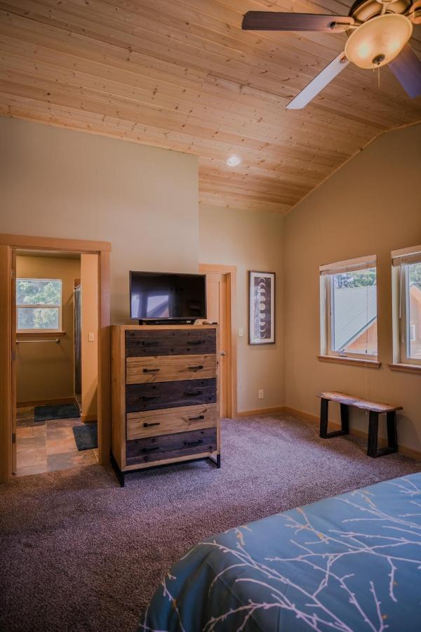 Holiday home Paws In The Mountains By Nw Comfy