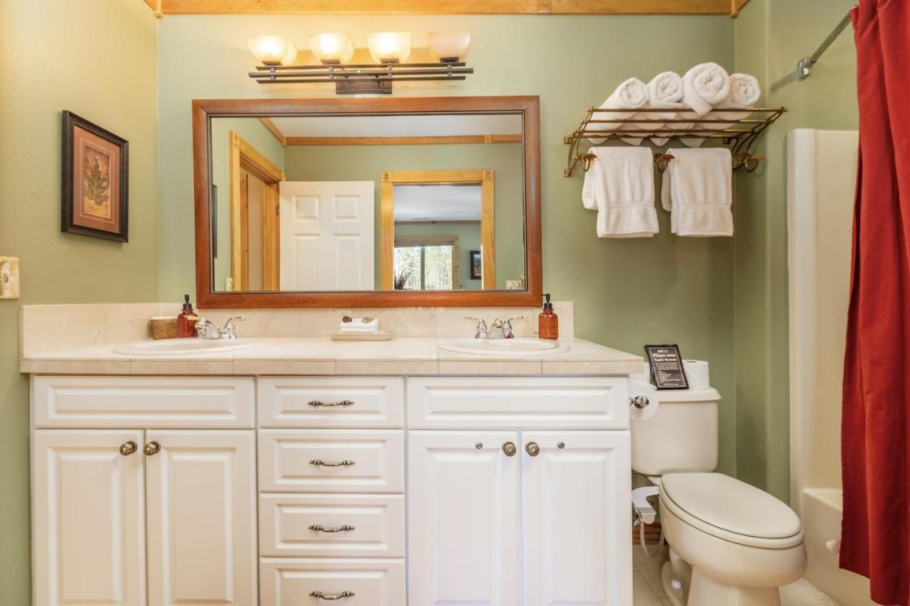 Five-bedroom House * Leavenworth
