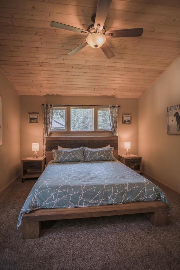 Holiday home Paws In The Mountains By Nw Comfy *