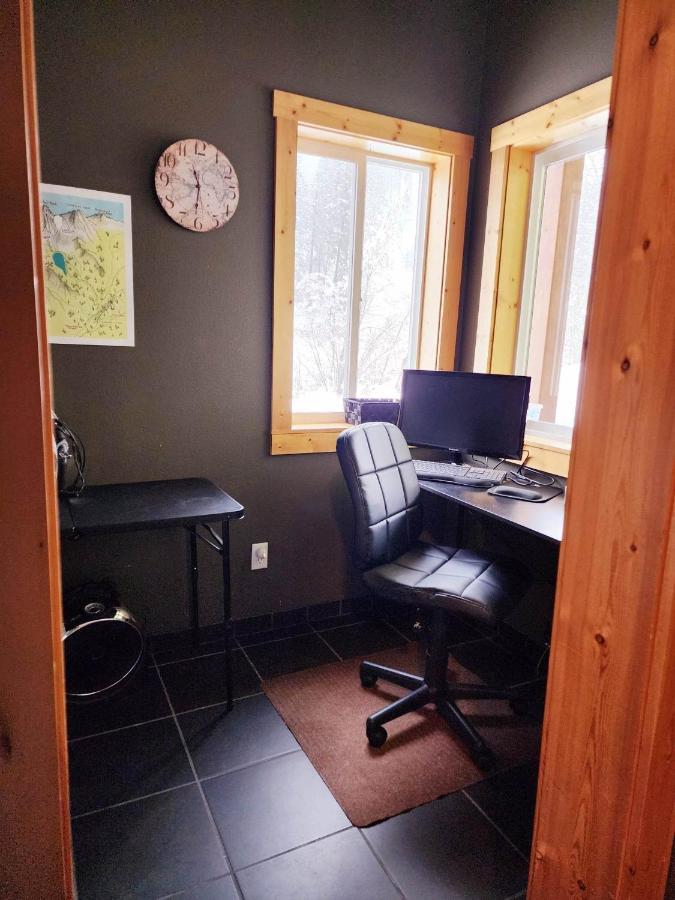 Wander Inn, 4 Bedroom 2 Bath, 5 Min To Downtown, Custom Leavenworth