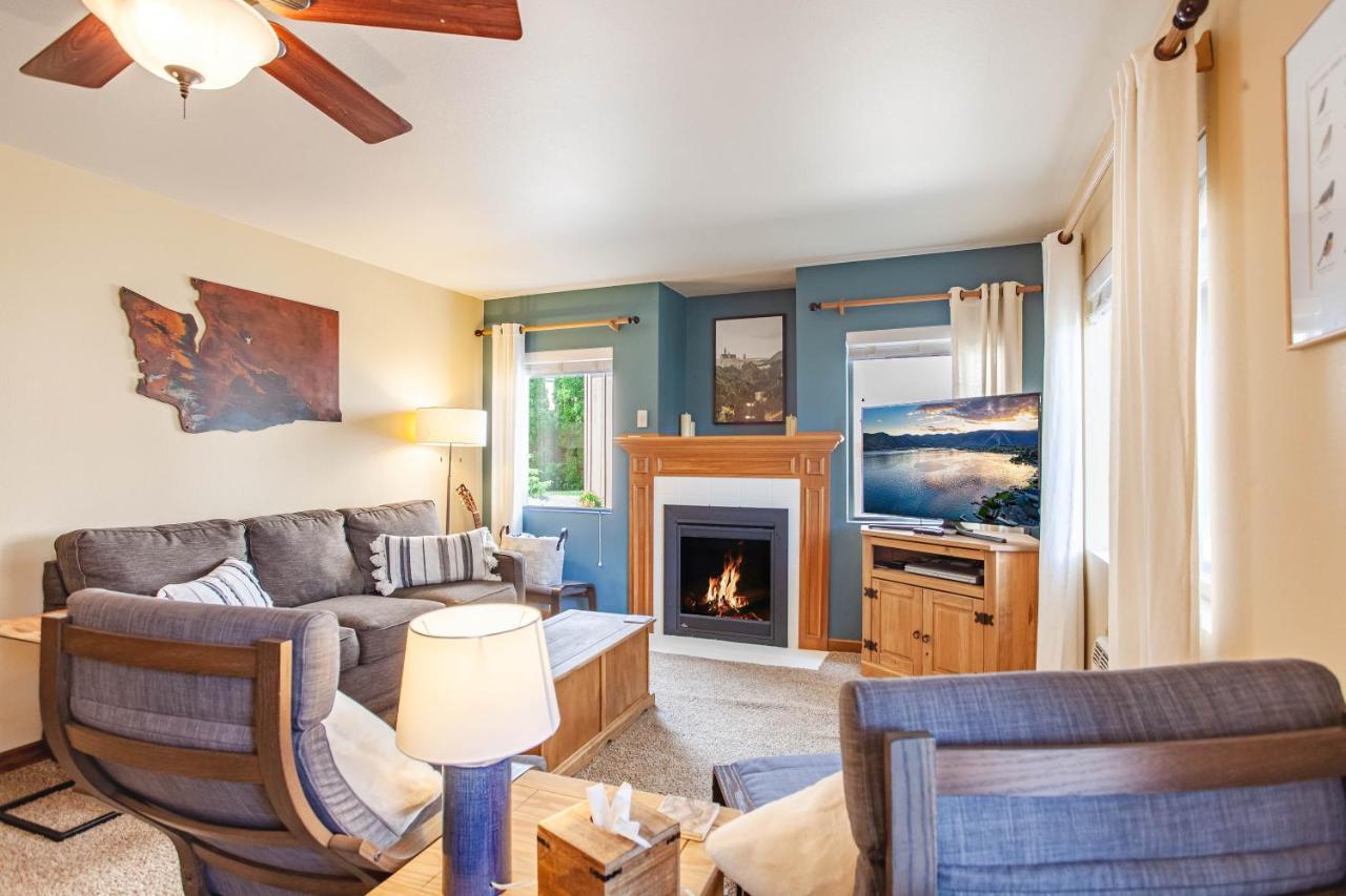 Bavarian Condo, 5 Star Ground Floor Unit, Walk To Town, Sleeps 6 * Leavenworth