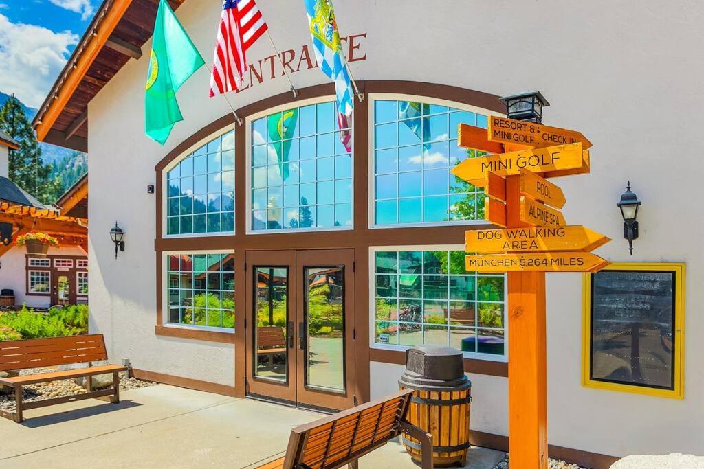 Adventurer's Escape At Icicle Village With Pool And Hot Tub * Leavenworth