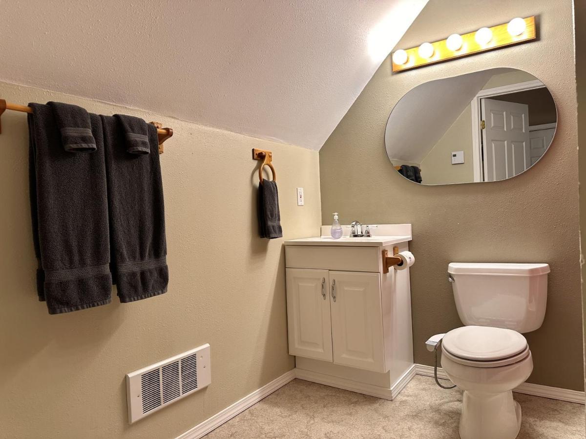 Five-bedroom House * Leavenworth