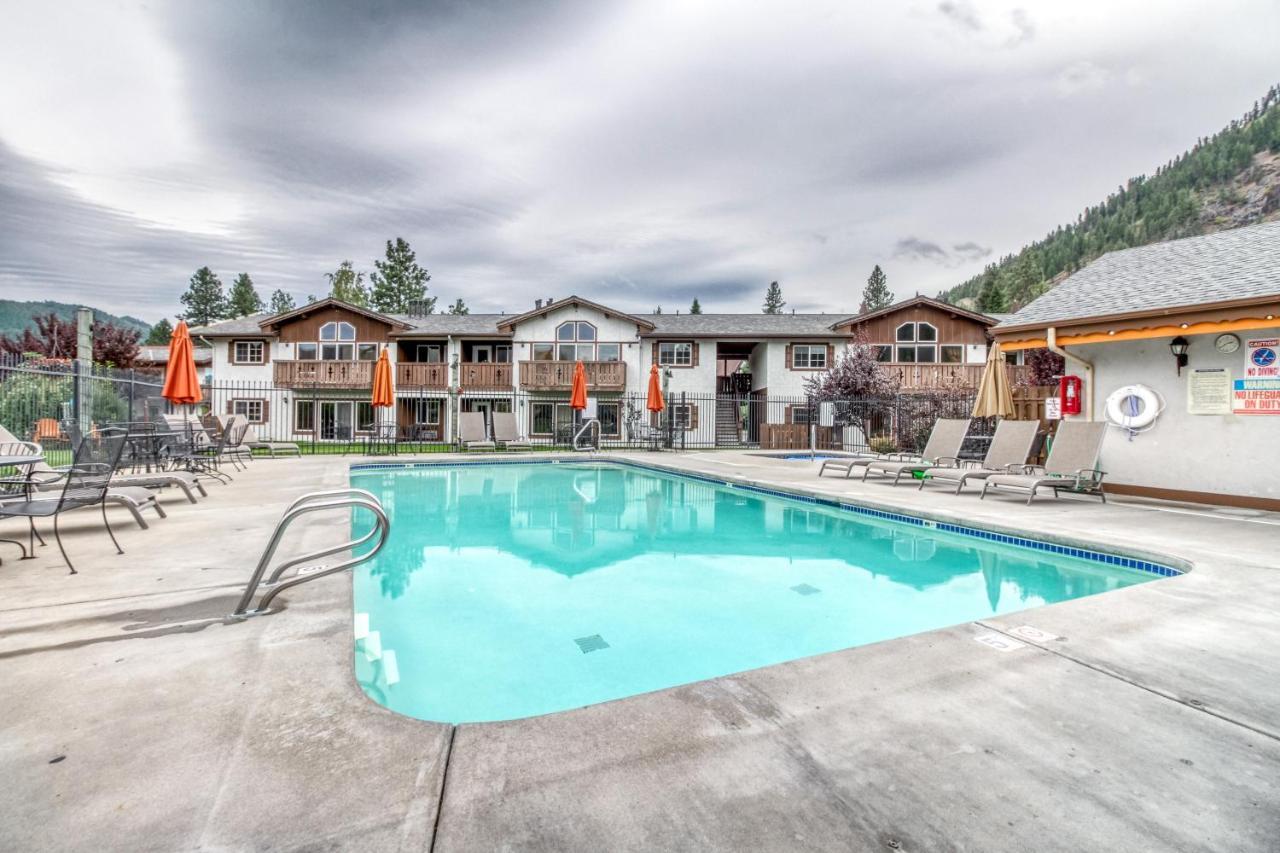 Icicle Village 401 Aspen Abode
