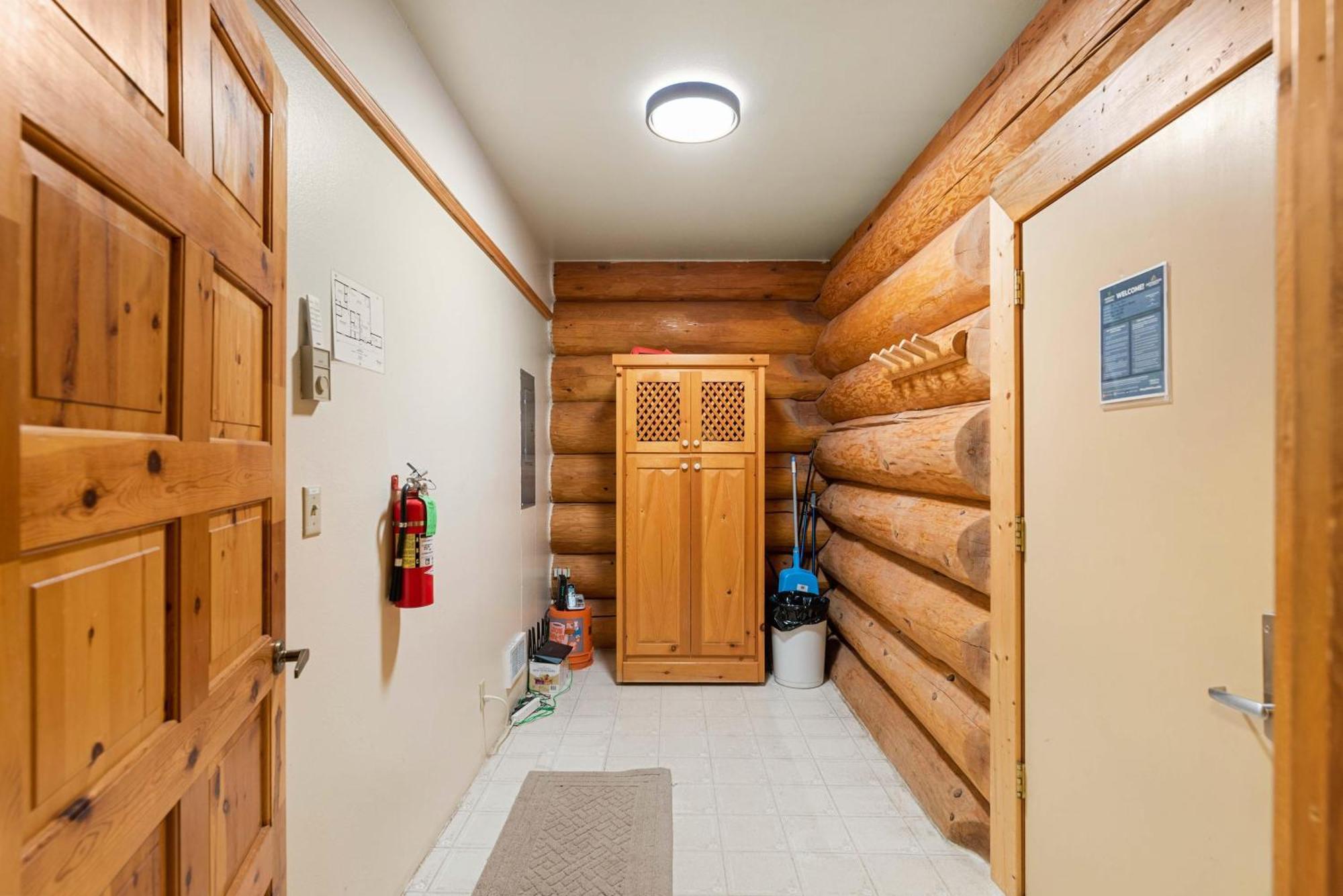 Holiday home Bear Ridge Cabin