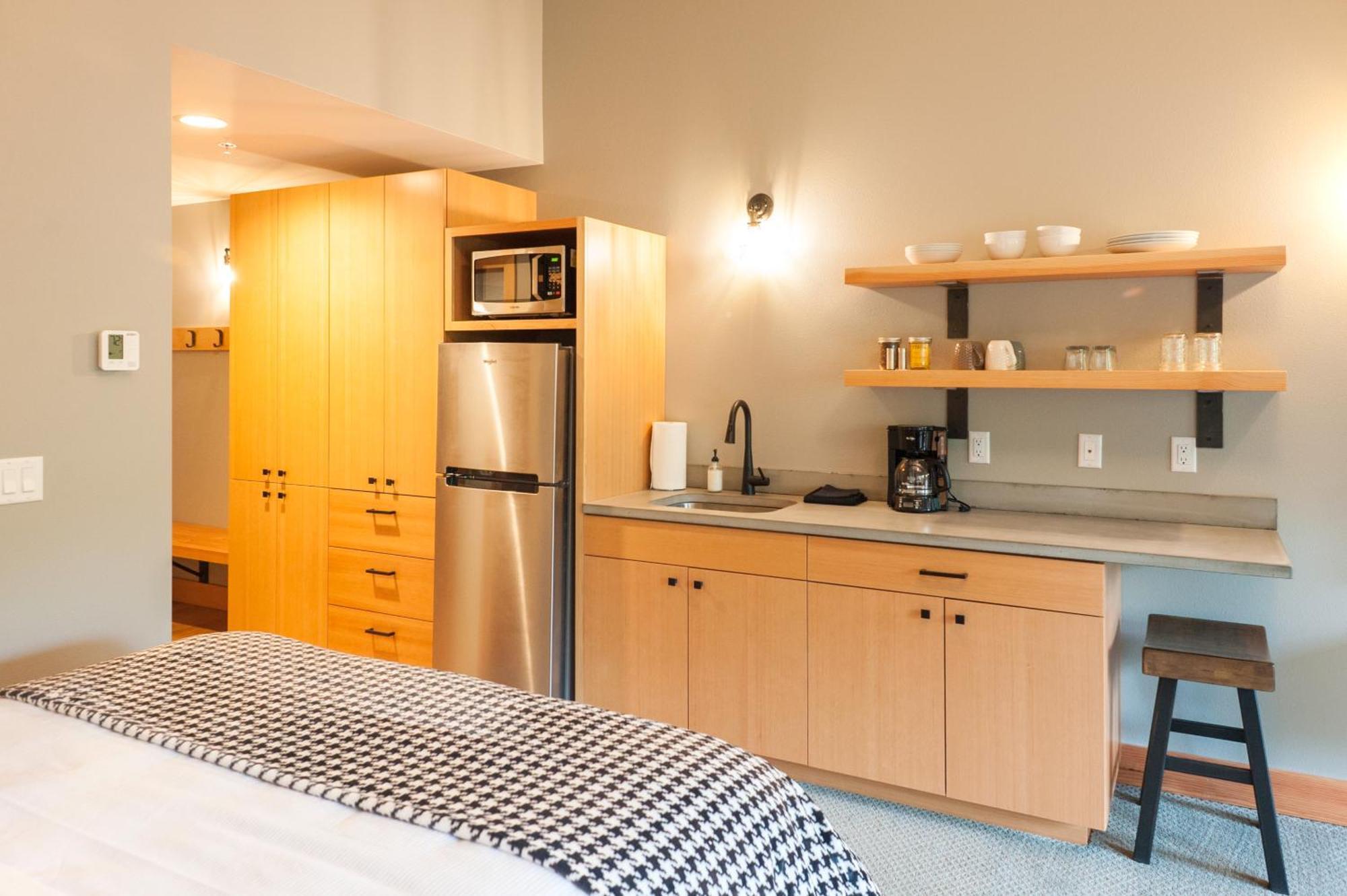 The On Main Aparthotel *