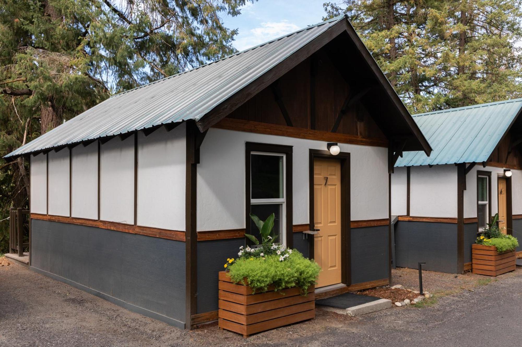 Lodge Loge Riverside Leavenworth