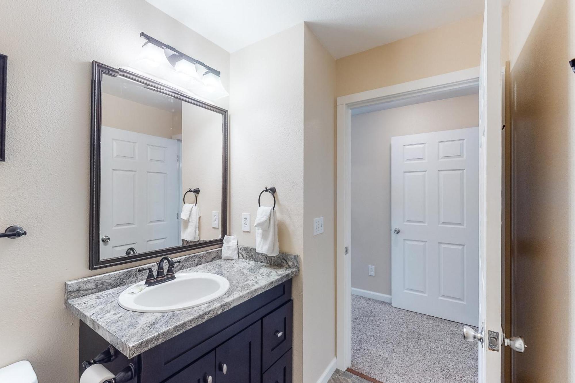 3 Bed 2 Bath In Apartment