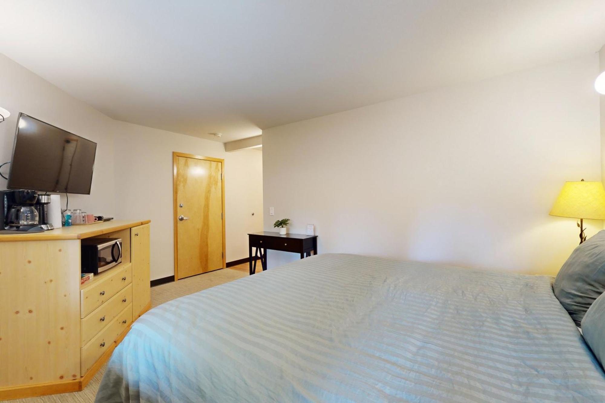 Hotel Aspen 506: The Nest Leavenworth