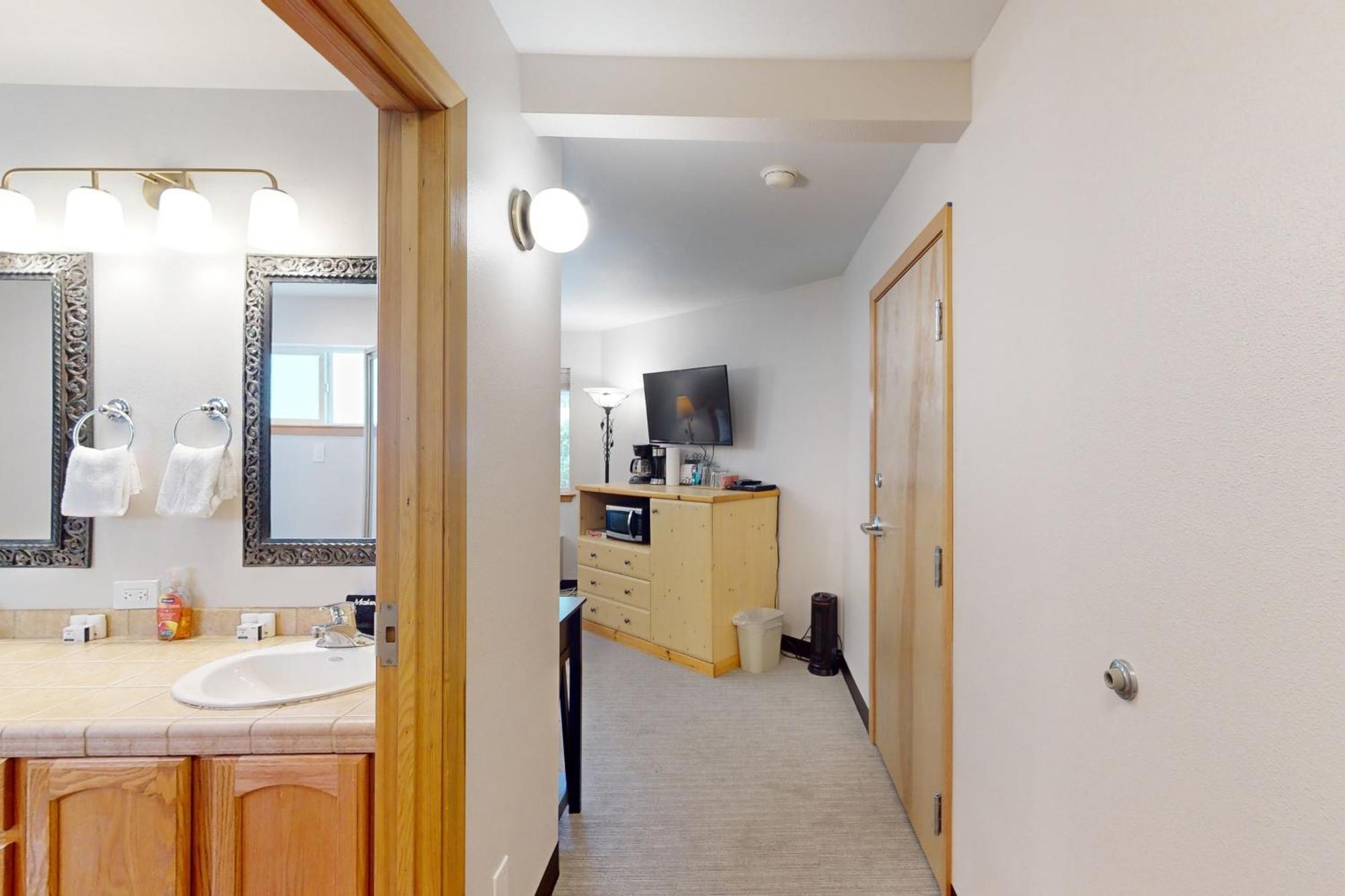 Aspen 505 & 506: Downtown Duo Leavenworth