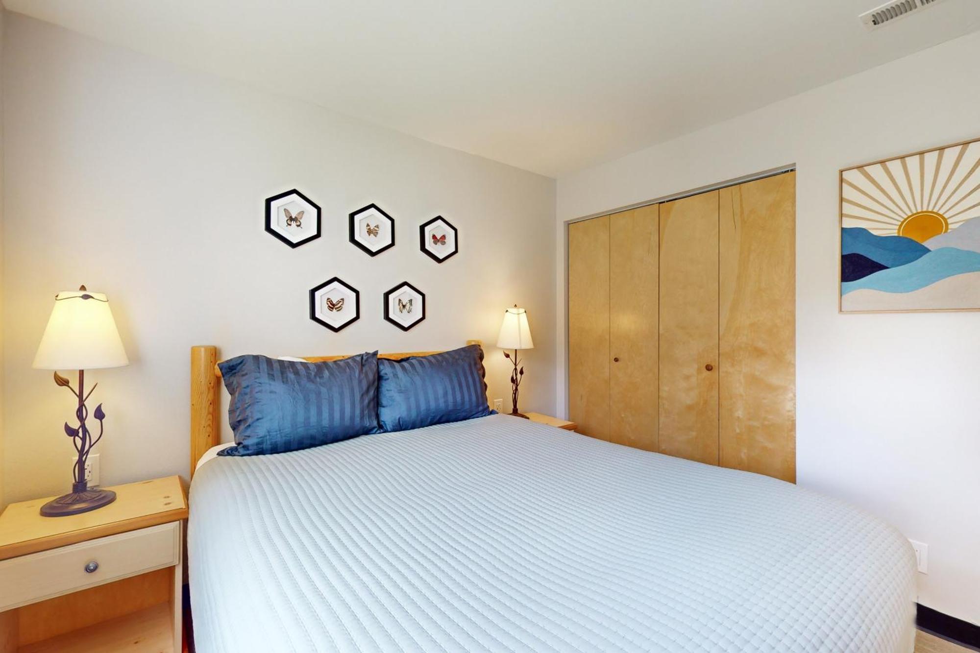 Apartment Aspen 505 & 506: Downtown Duo Leavenworth