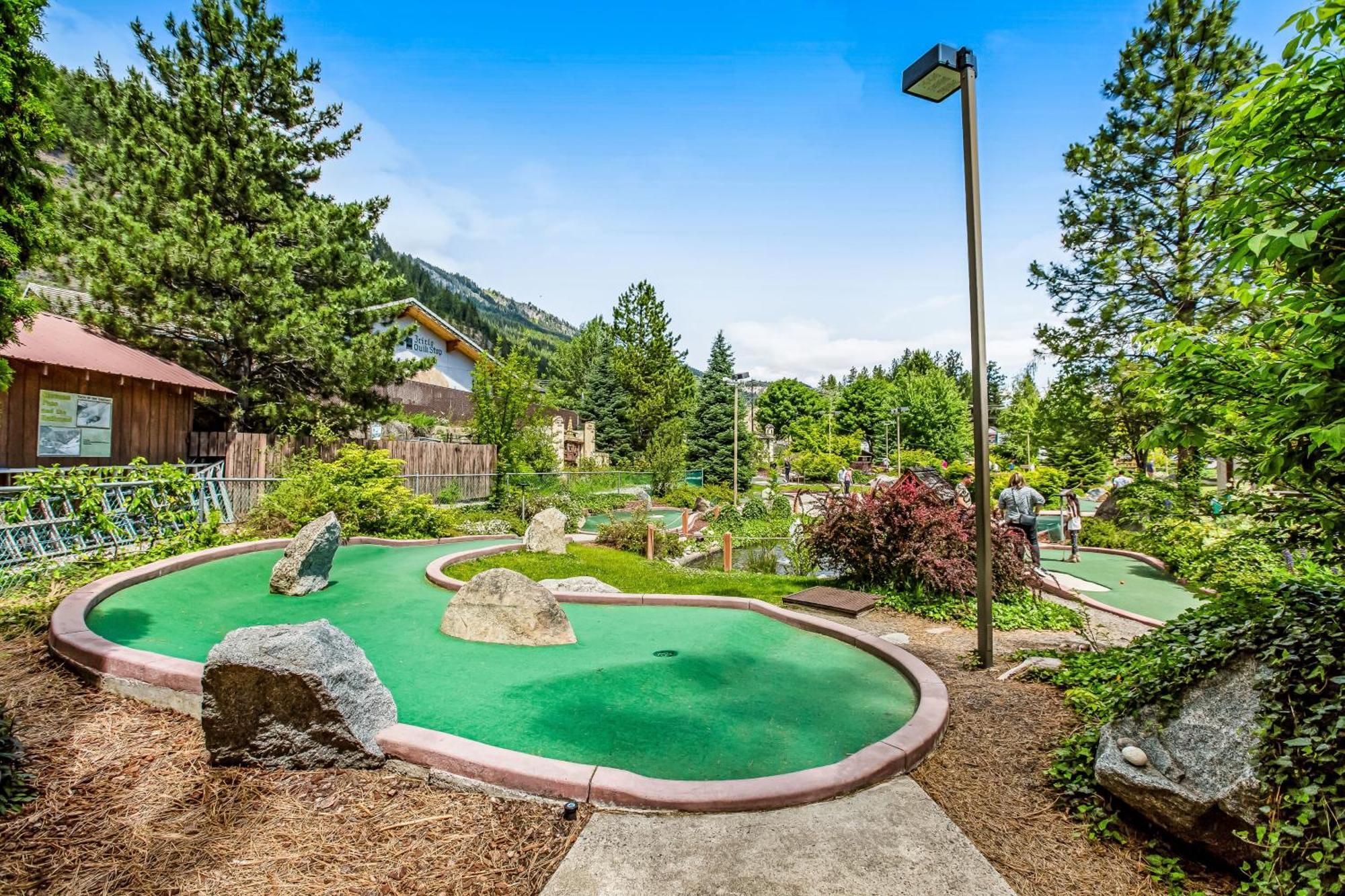 Aspen 505: Enchantment Abode Leavenworth