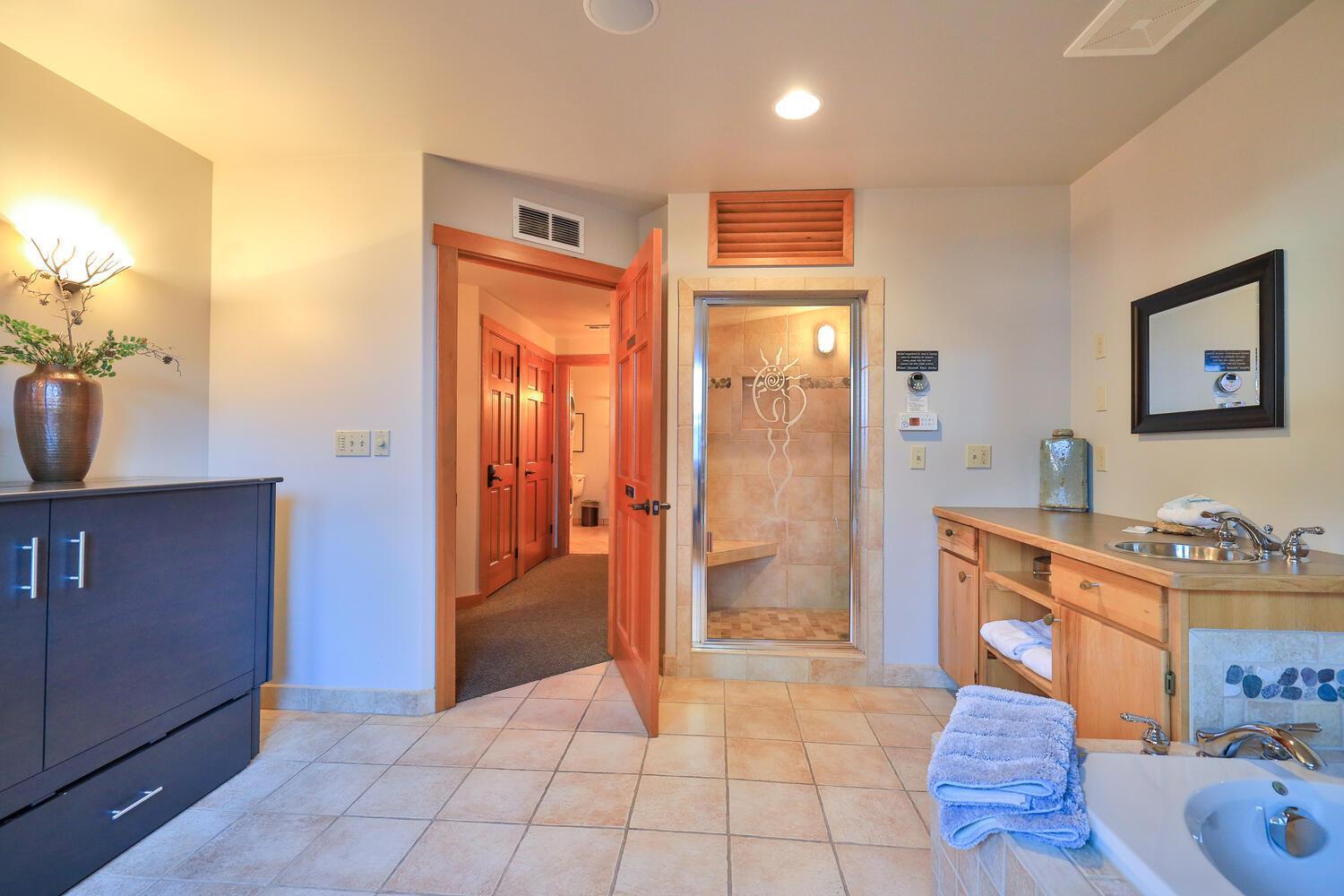 Hotel Landhaus Erika Leavenworth