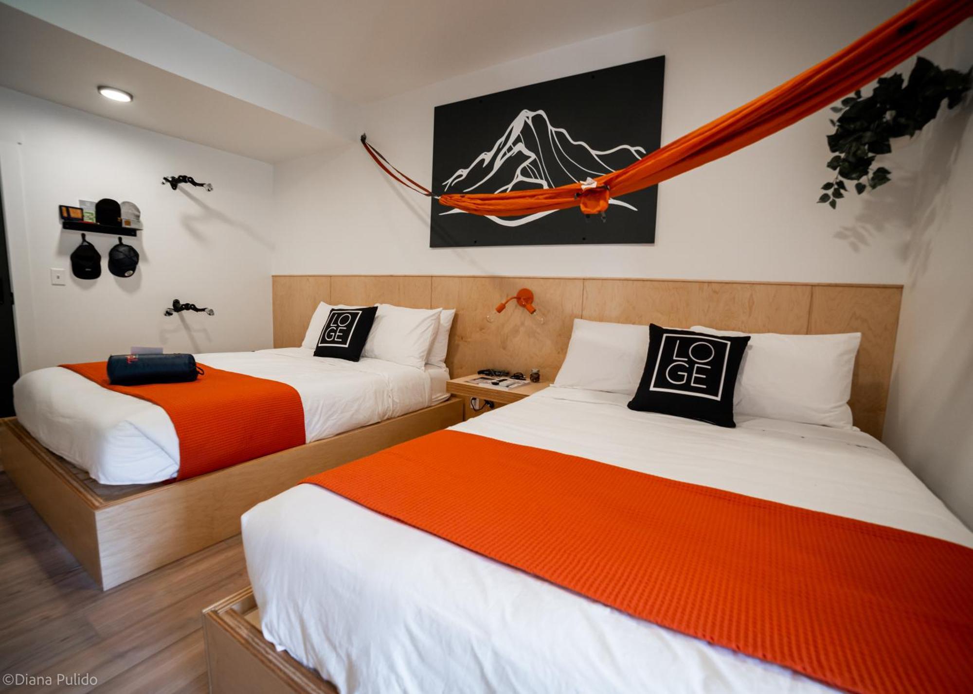 Loge 3*