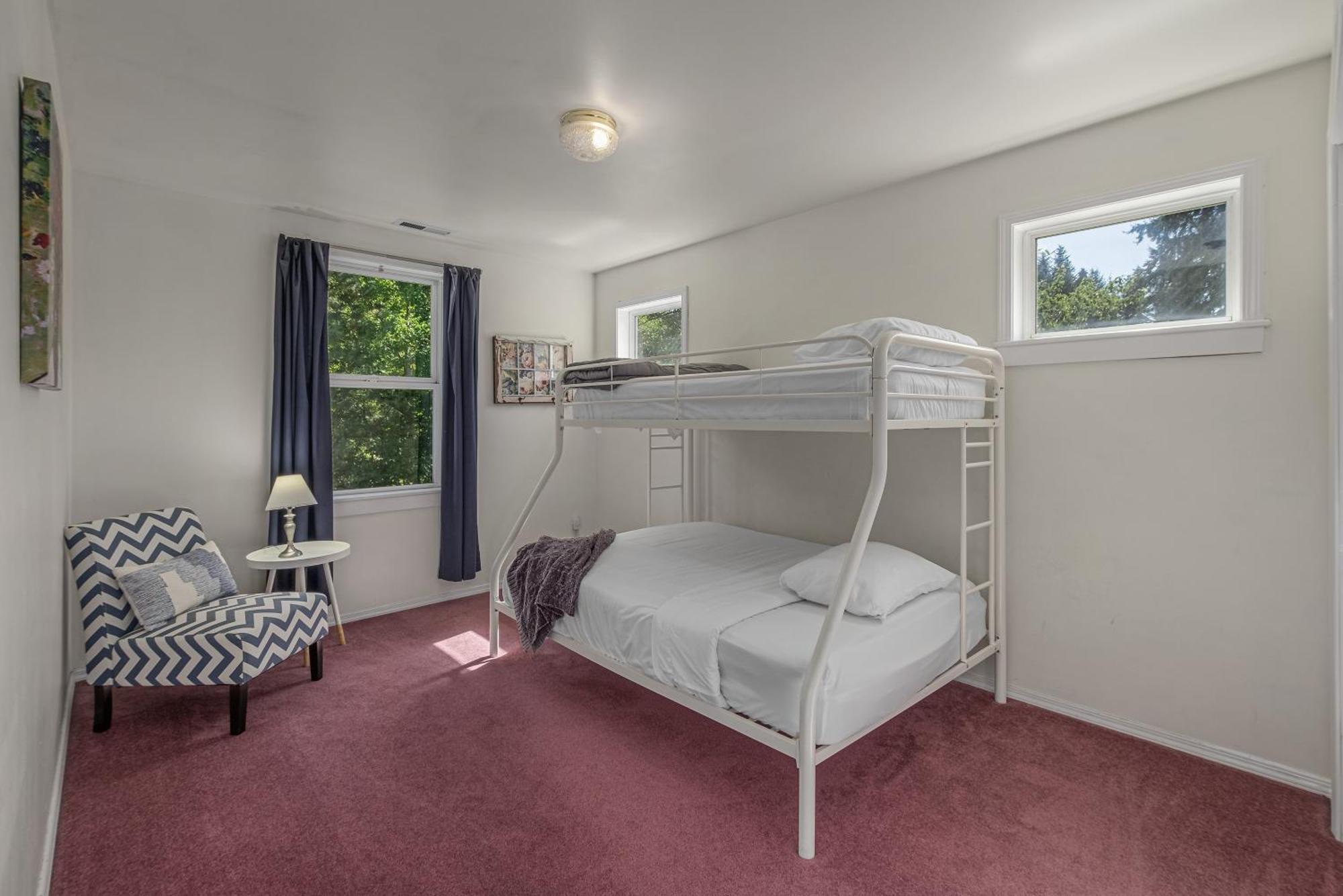 Seasons Getaway By Nw Comfy Holiday home *