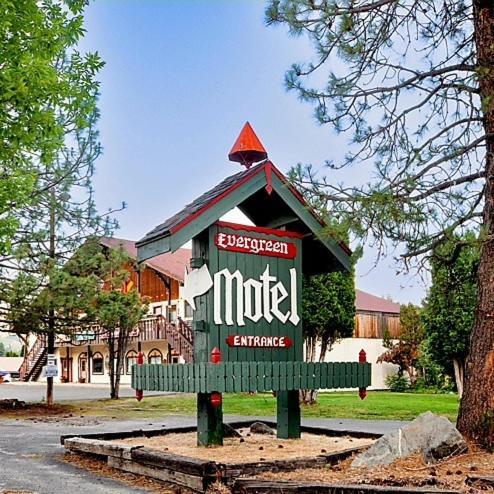 Evergreen Motel