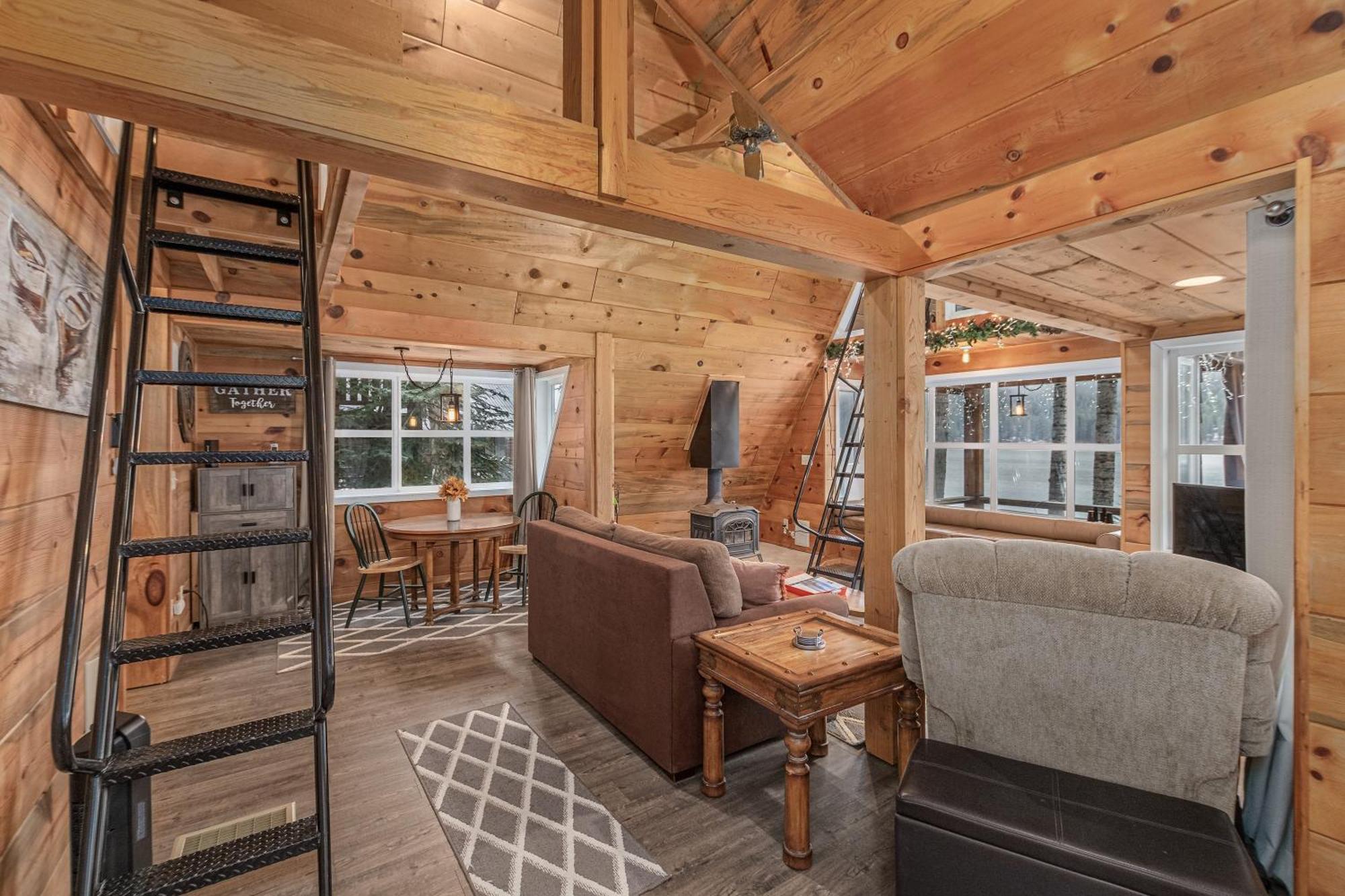 Doc Roy's Legacy On Fish By Nw Comfy * Leavenworth