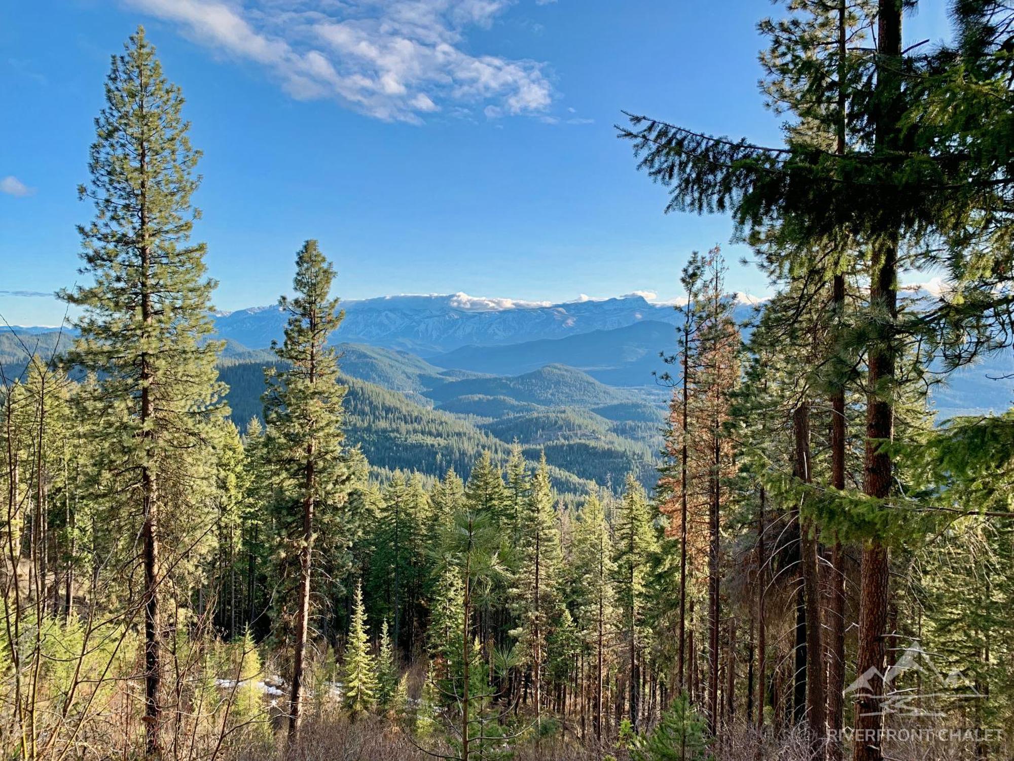 Chalet Riverfront Near Skiing, Lakes, Mtns &