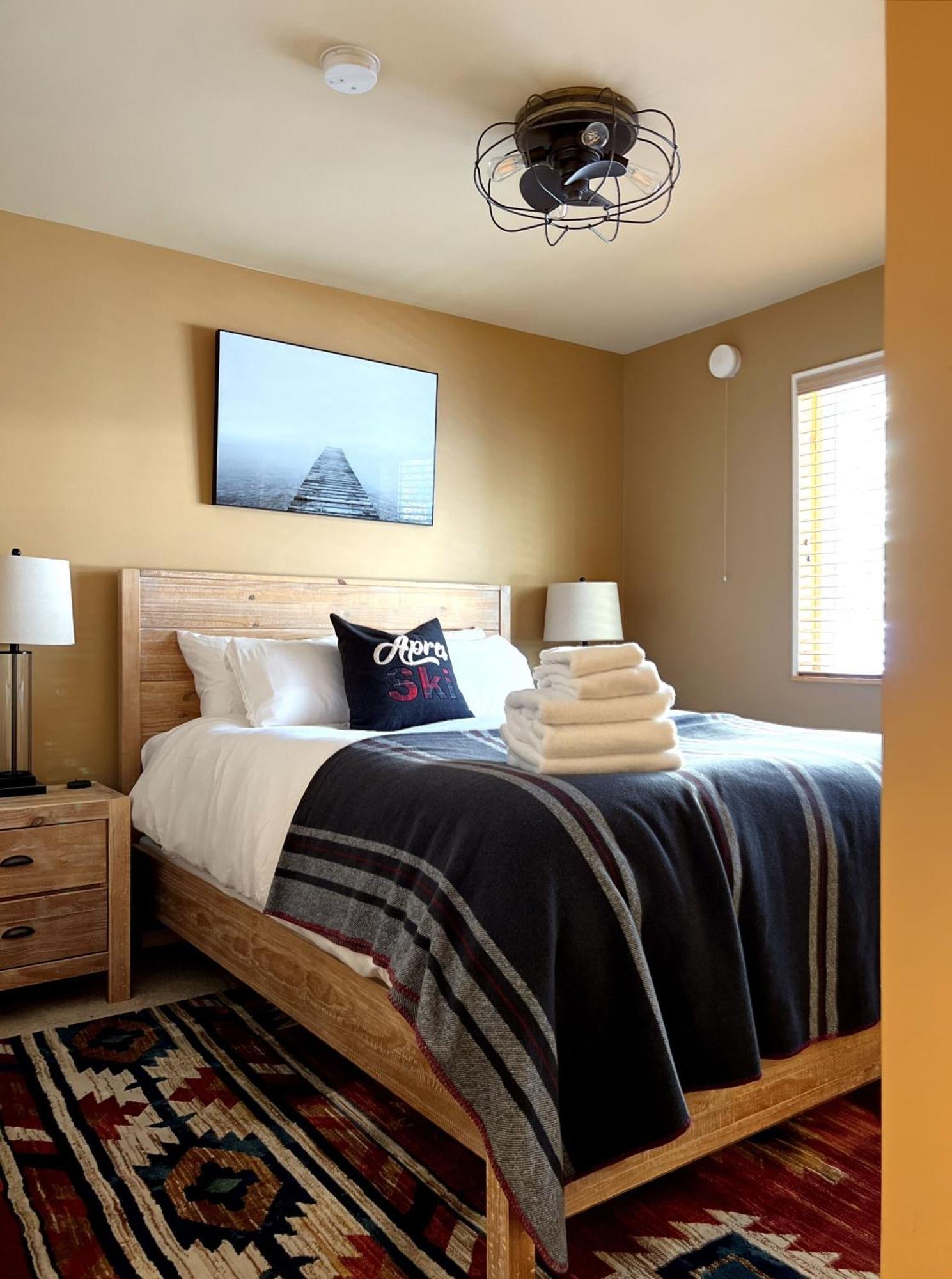 Riverfront Near Skiing, Lakes, Mtns & Chalet Leavenworth